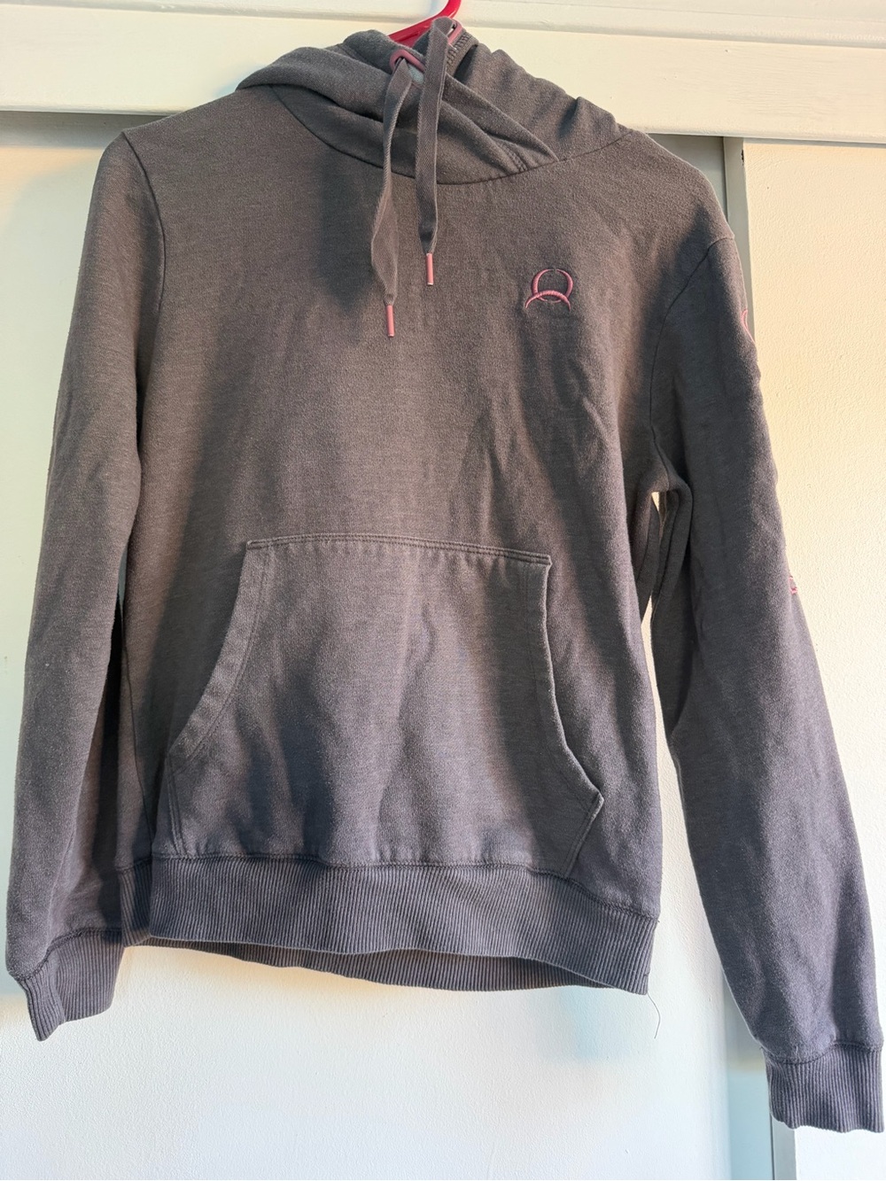 Cinch women’s hoodie